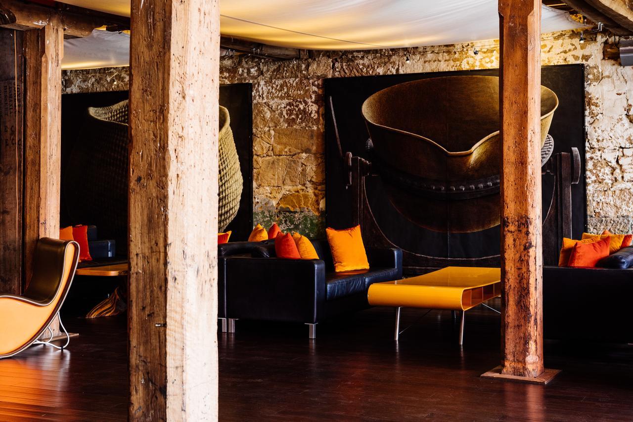 The Henry Jones Art Hotel Hobart Exterior foto The interior of the restaurant