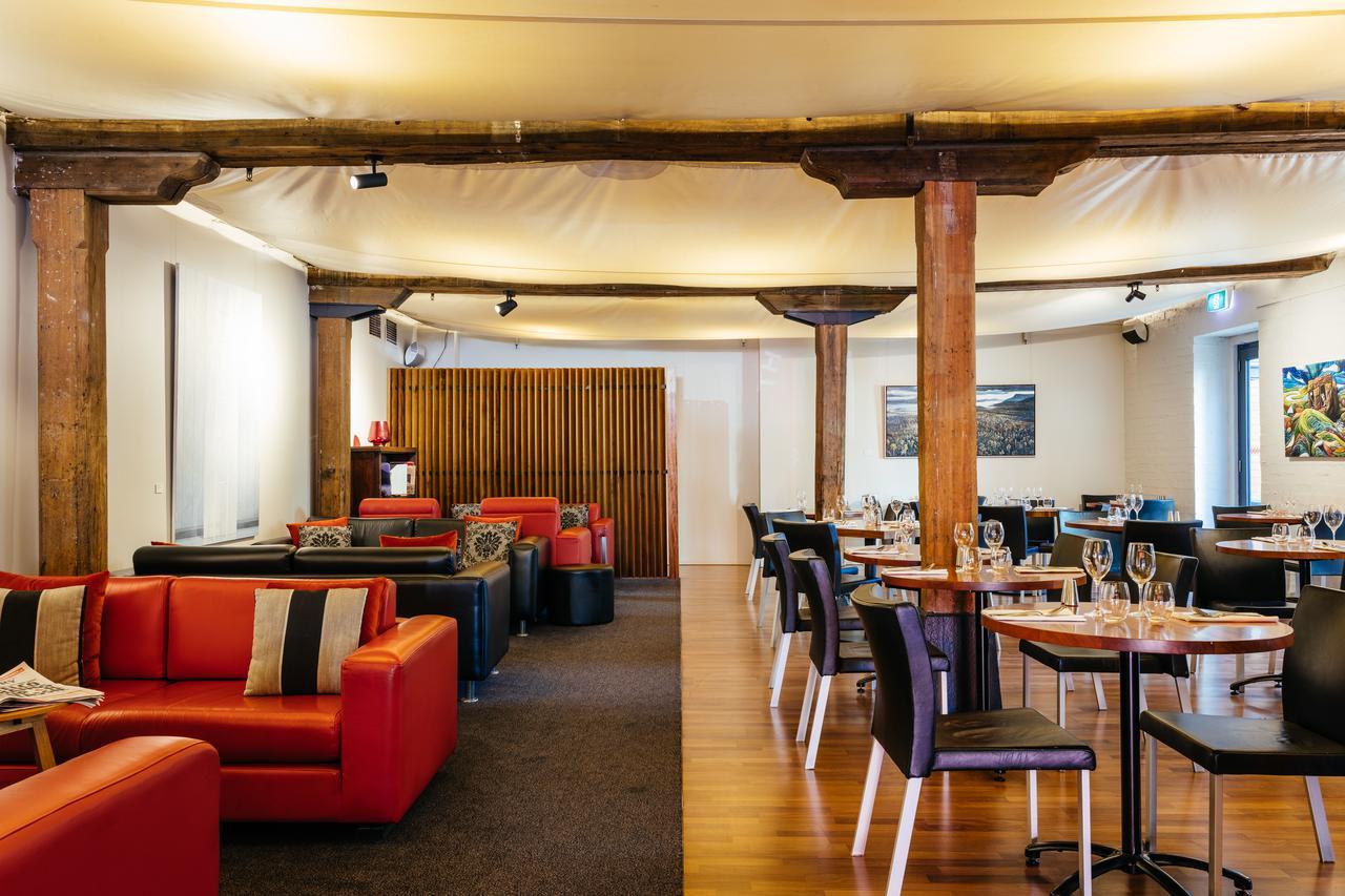 The Henry Jones Art Hotel Hobart Exterior foto Restaurant